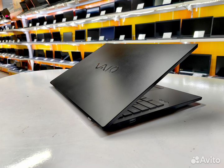 Витринный Sony 15.6''FullHD IPS Ryzen 3 8Gb 512Gb