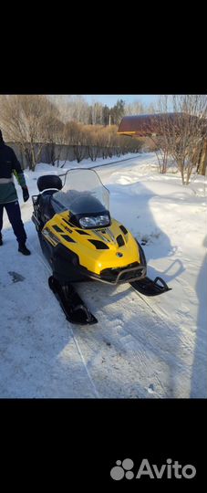 Brp ski-doo skandic 600