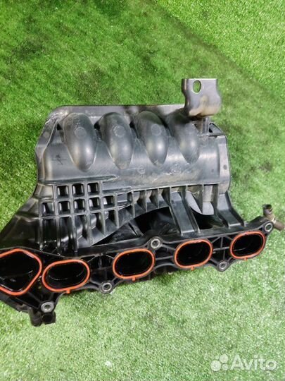 Впускной коллектор Honda 2.0 R20A