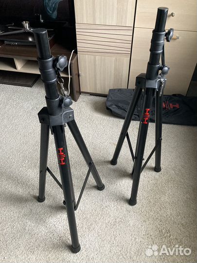 Стойки для акустики, штатив, комплект