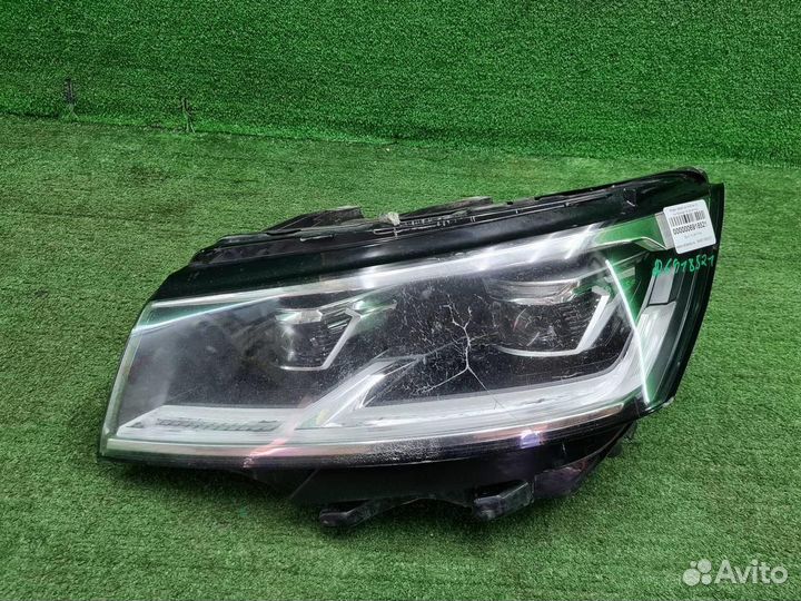 Фара левая Volkswagen California/Caravelle/Multivan/Transporter