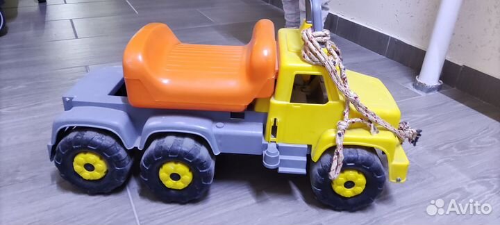 Машина самокат толокар