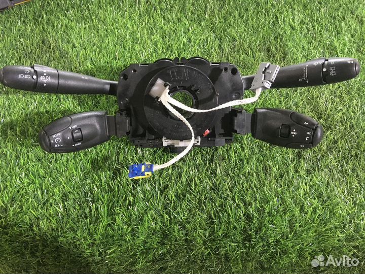 Переключатель подрулевой в сборе Peugeot 308