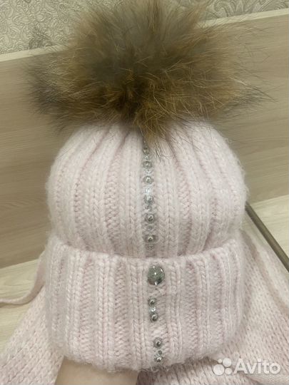 Шапка зимняя для девочки со снудом
