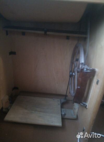 Швейная машина мпз им.Калинина