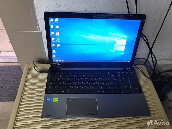 Toshiba satellite intel core i5 /Nvidia