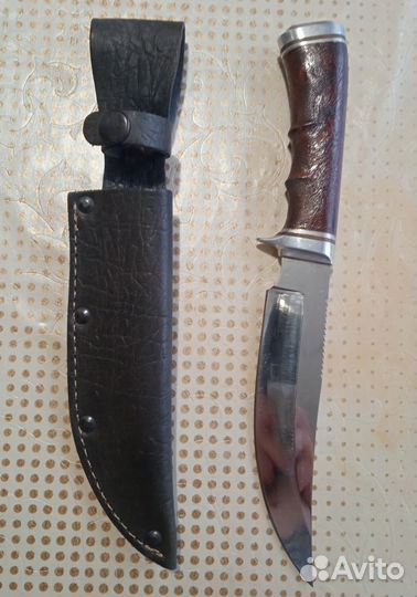 Нож охотничий ручной работы в ножнах