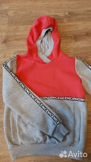 Толстовка на девочку 158