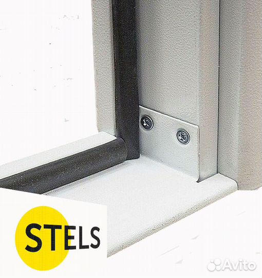 Входные двери со стеклом для дома