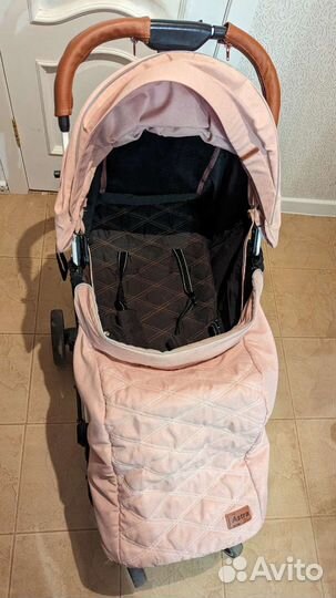 Прогулочная коляска carrello astra