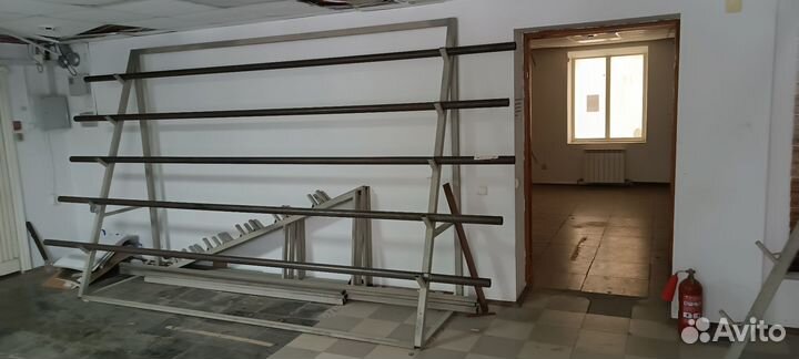 Стойки под линолеум