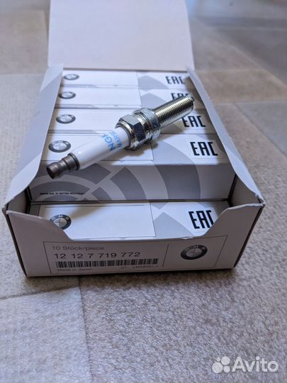 Новая ориг свеча зажиг BMW мото 12127719772