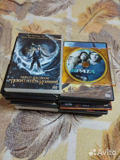 Двд диски фильмы 26 шт