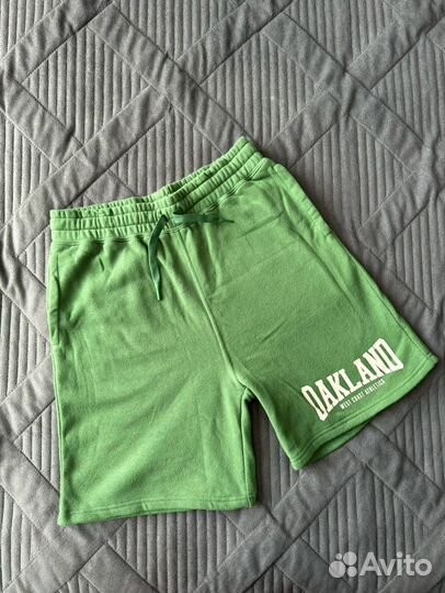 Шорты спортивные hm