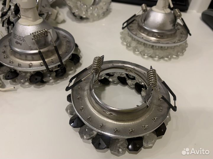 Светильник потолочный встраиваемый