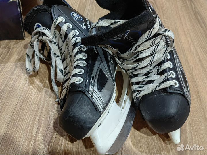 Коньки хоккейные 35 размер