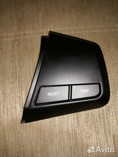 Продам кнопки управления круиз контролем на Hyunda