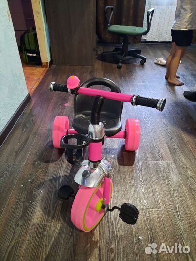 Велосипед детский 3х колесный