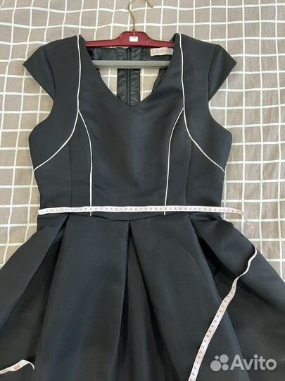 Платье вечернее