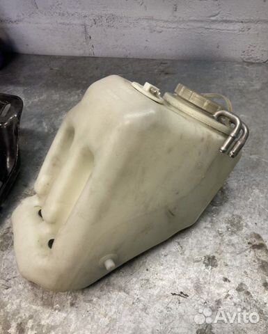 Бачок омывателя лобового стекла Мерседес 124