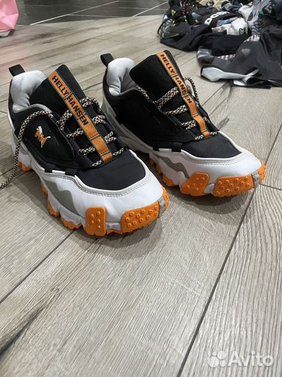 Helly hansen и puma кроссовки