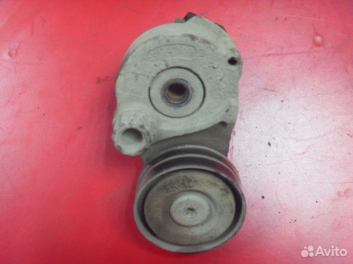 Натяжитель ремня 25189926 Opel Astra H 2004-2015