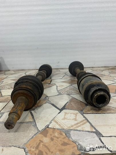 Привод Mazda 6 седан 2.0 LF 2009