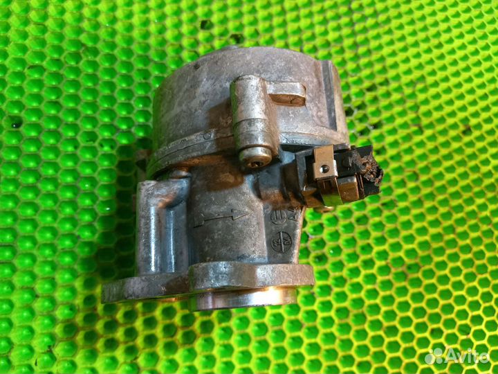 Насос вакуумный Renault Scenic