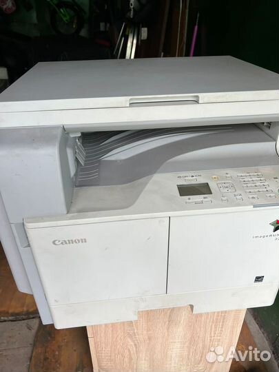 Принтер сканер лазерный Canon imaginerunner 2202N