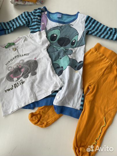 Вещи пакетом, молокоотсос avent, пеленки и др.вещи