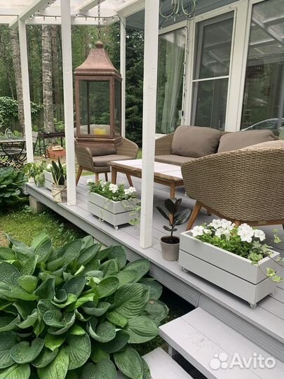 Деревянные ящики для цветов