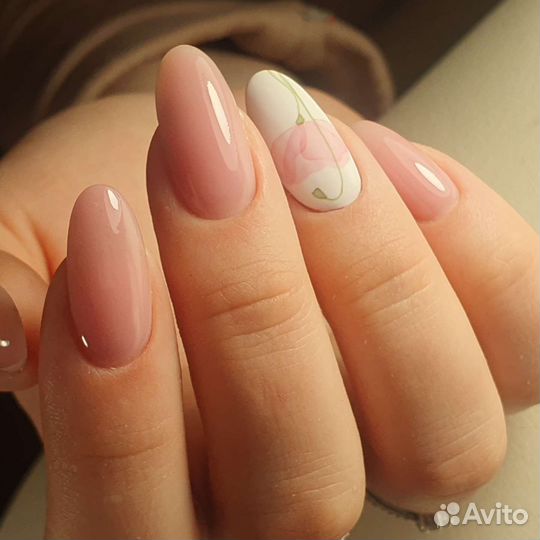 Маникюр, педикюр, покрытие гель лаком. Подолог