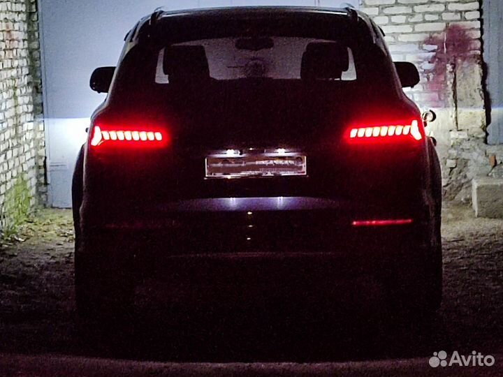 Фонари задние б/у дефект Audi Q7 4L новый стиль