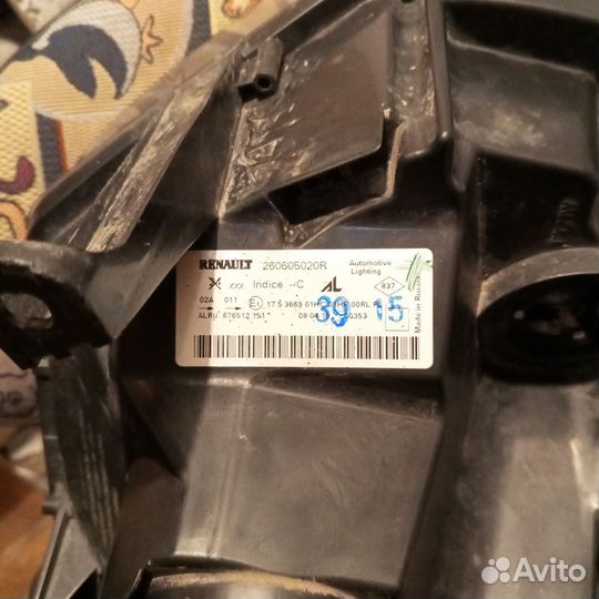 Фара Рено Дастер левая