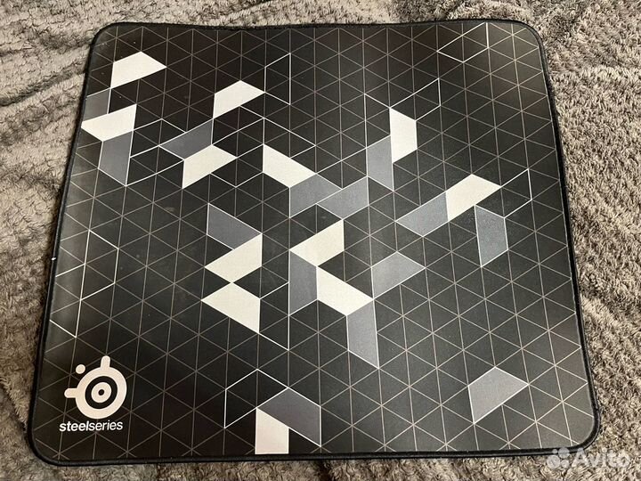 SteelSeries Sensei 310 и коврик Qck+ Limited