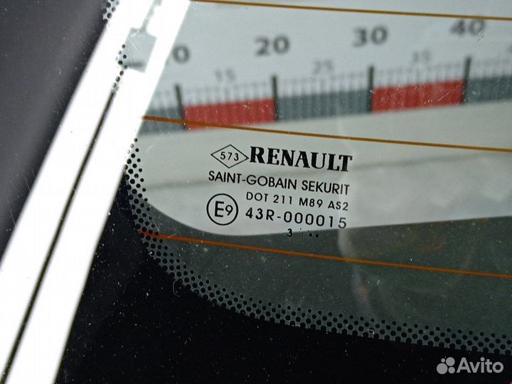 Моторчик стеклоочистителя задний Renault Megane 2