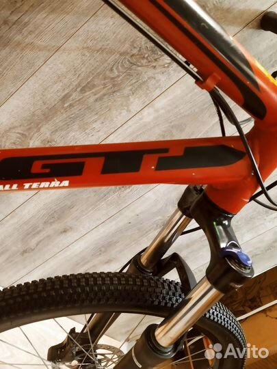 Велосипед 26 GT Avalanche, гидравлика Deore