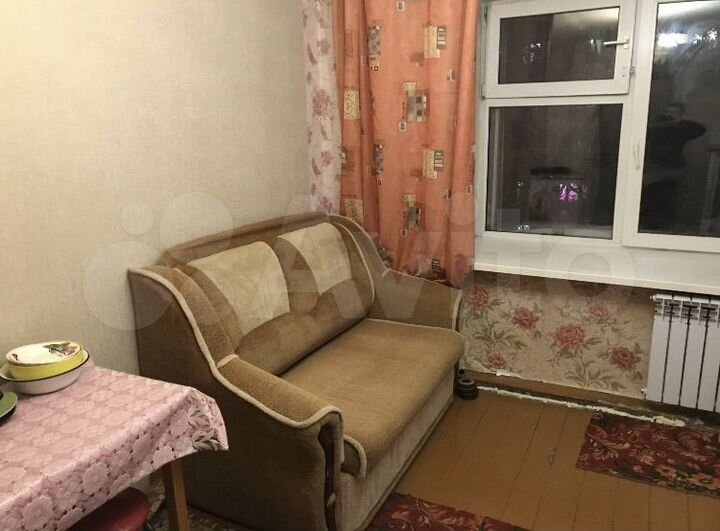 Комната 14 м² в 1-к., 4/5 эт.