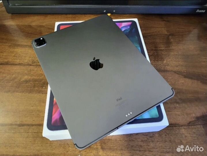 iPad Pro 12.9 2020 512GB 4G LTE в идеале