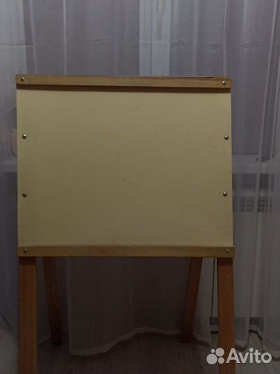 Доска - мольберт для рисования