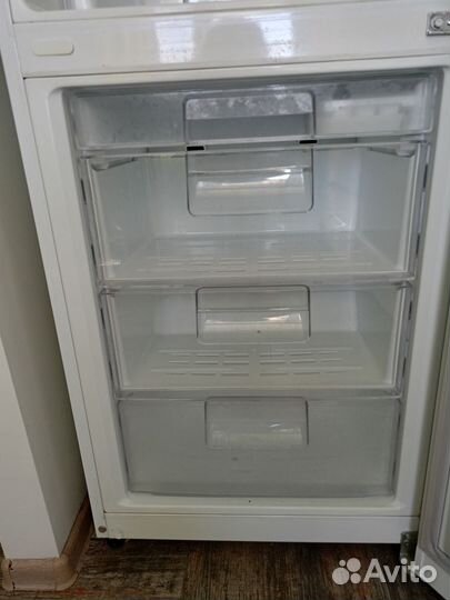Холодильник LG бу