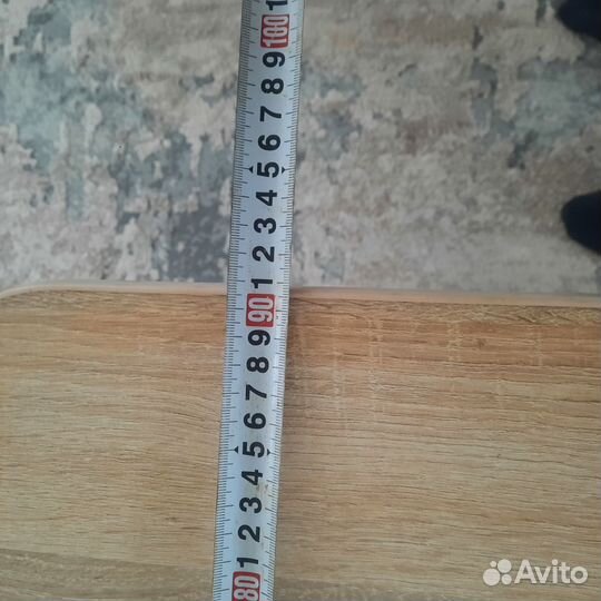 Стол и стулья