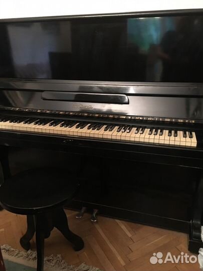 Акустическое пианино