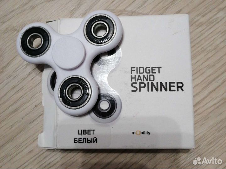 Spinner белый спиннер