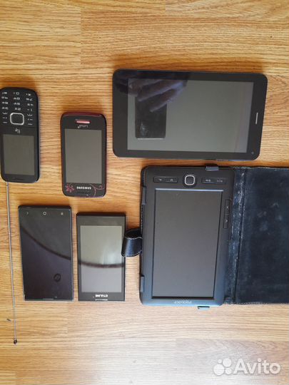 Планшеты, смартфоны, моб. тел,эл.книга з/части