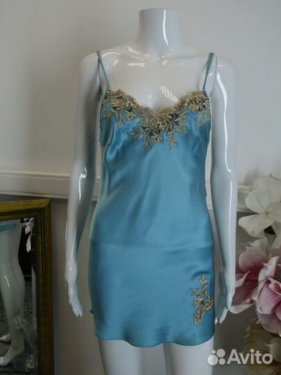 Новый Шелковый топ комбинация Nougat London