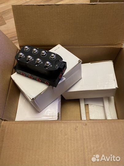 Блок клапанов пневмоподвески