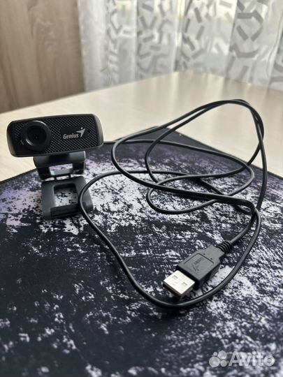Веб-камера Genius
