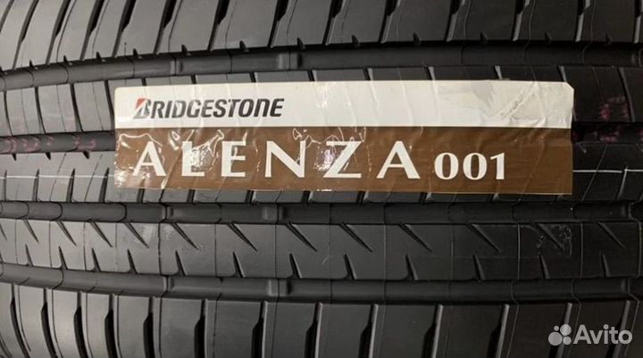 Bridgestone Alenza 001 245/45 R20