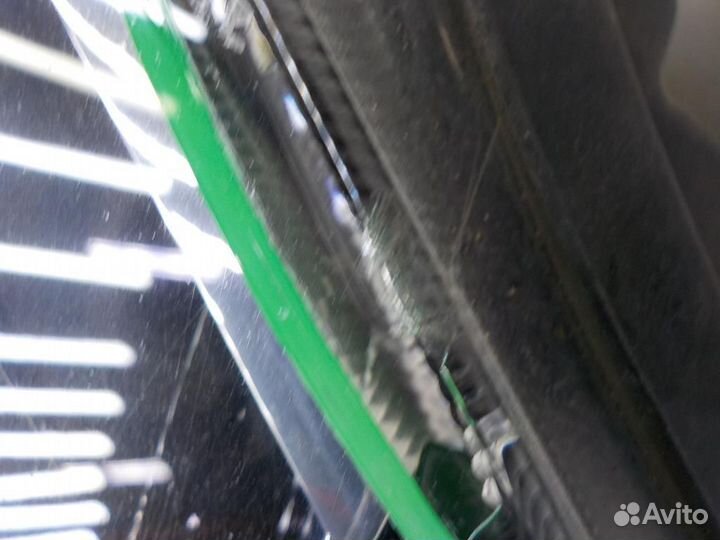 Фара левая Skoda Superb